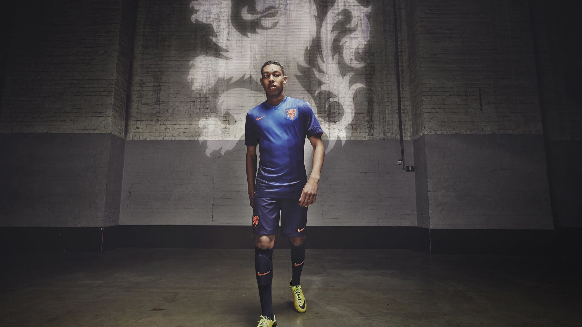 西亚卡姆连续七场得分破纪录，巴塞罗那体育挑战极限！