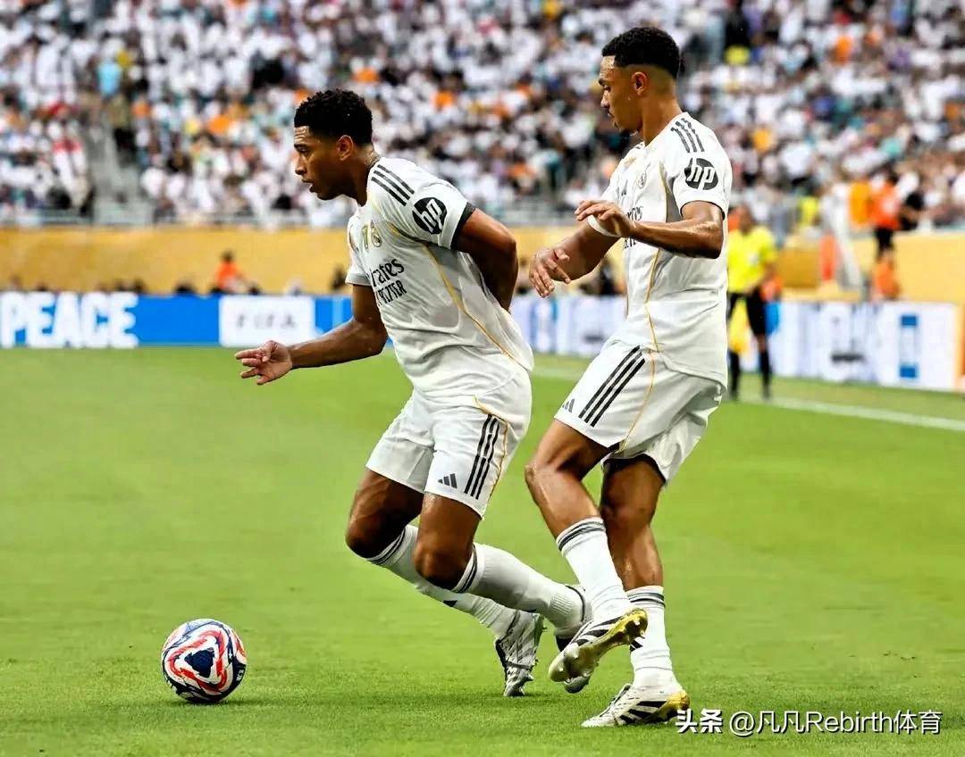  姆巴佩回归赛场，关键助攻首场状态亮眼，美国队观众沸腾！